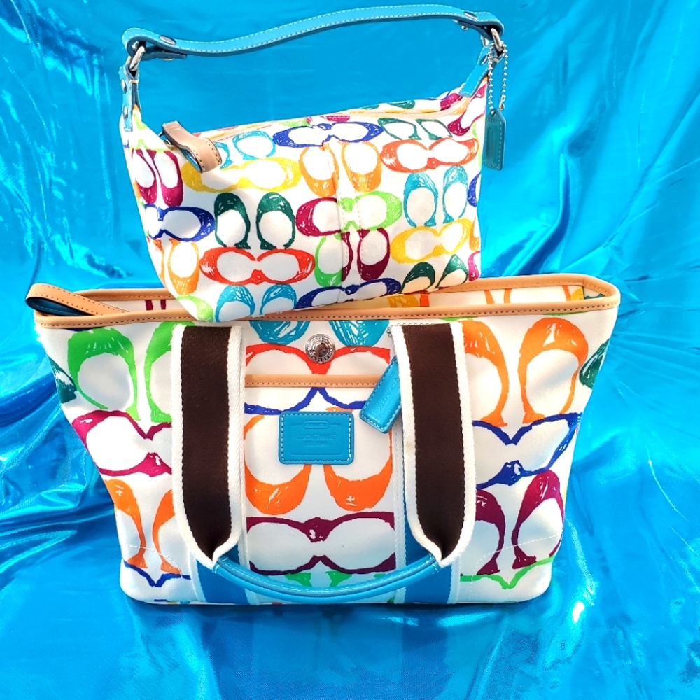 Coach "Scribble" Bundle - Picture 4 of 5